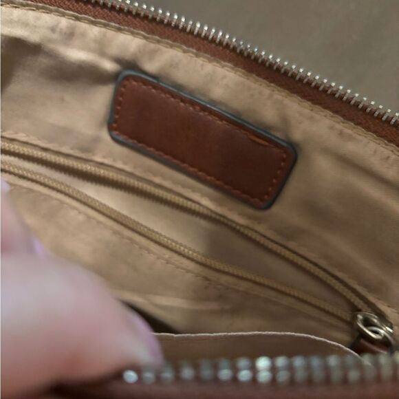 Adrienne Vittadini Tan and Black Crossbody Bag - Picture 2 of 8